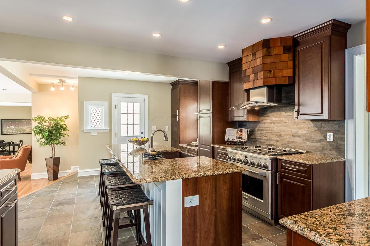 1904 Berkshire Road Columbus, OH 43221 - Photo 13 of 42