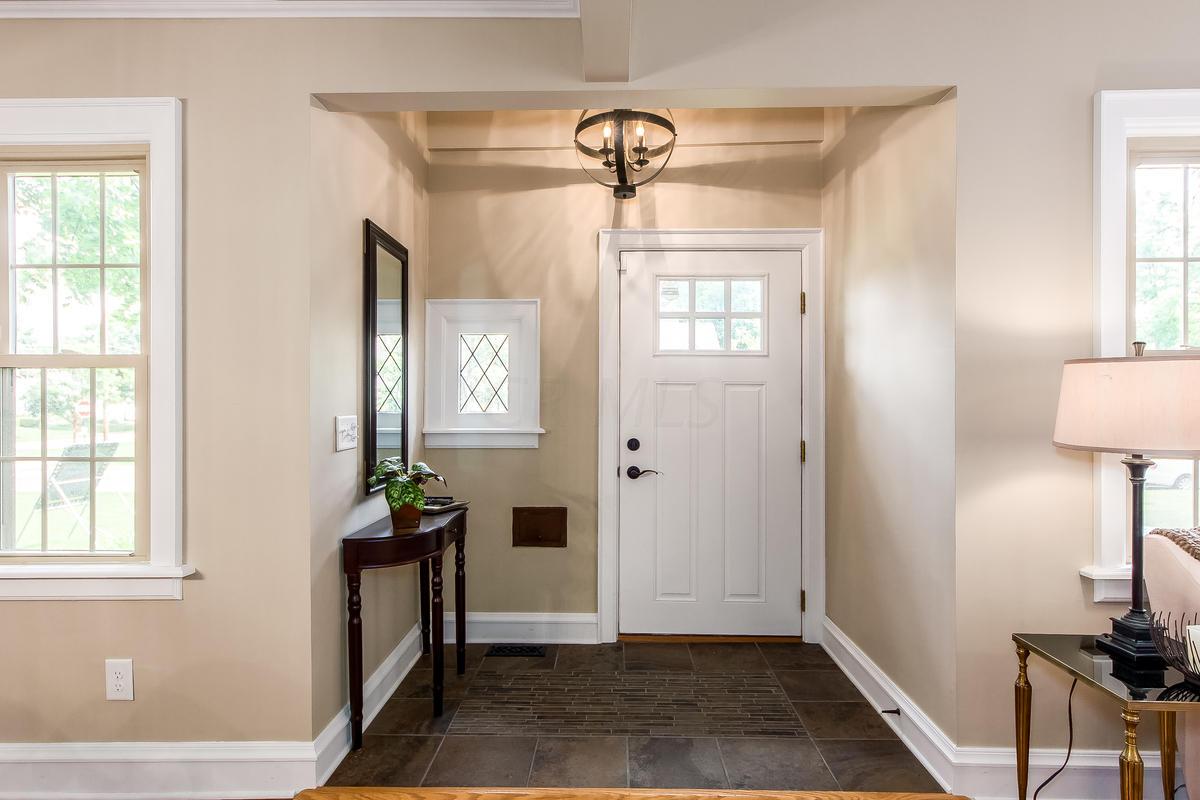 1904 Berkshire Road Columbus, OH 43221 - Photo 2 of 42