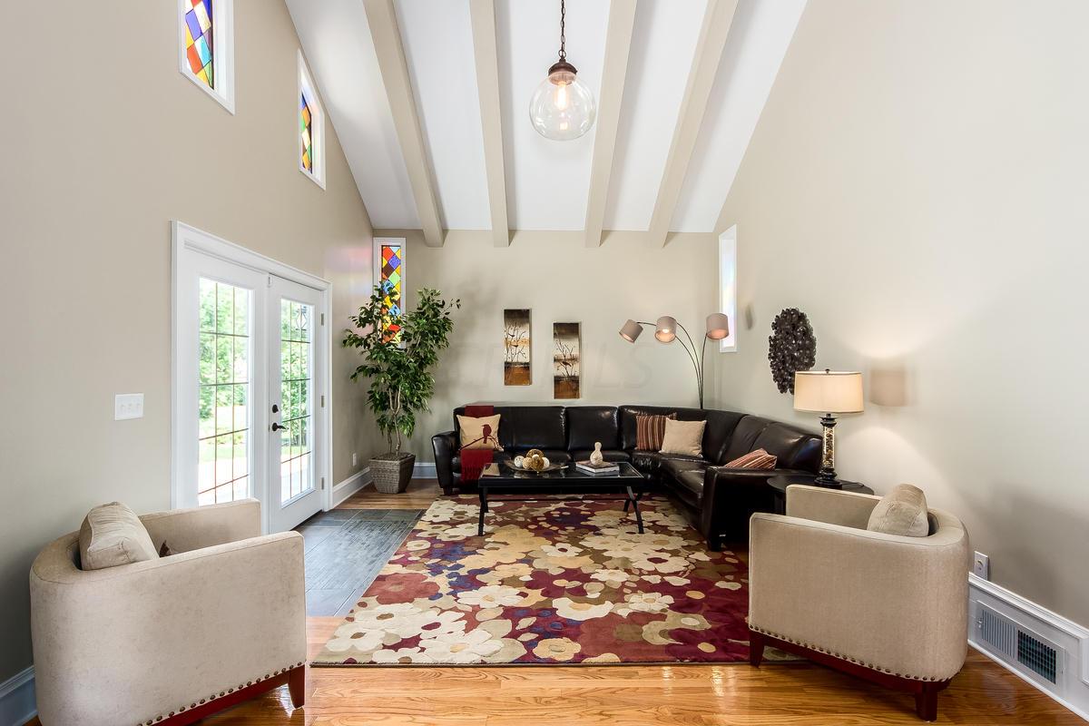 1904 Berkshire Road Columbus, OH 43221 - Photo 23 of 42