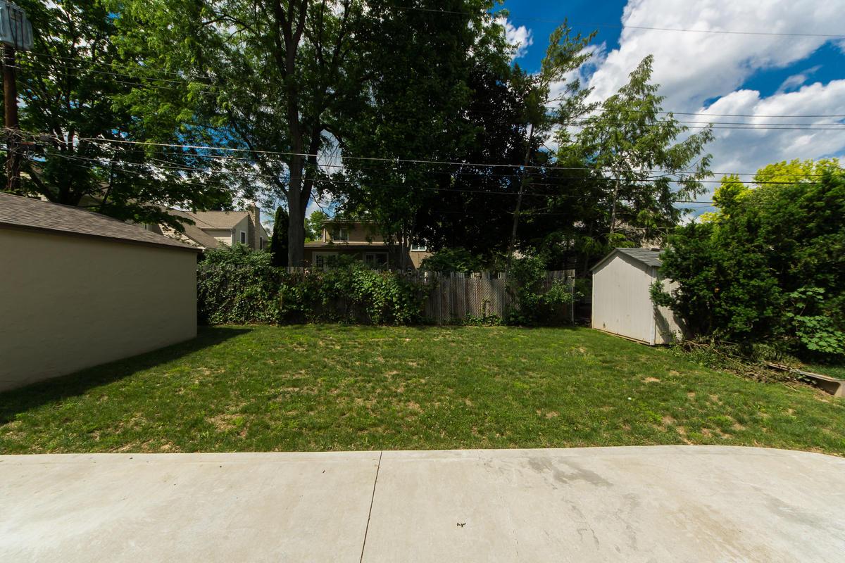 1904 Berkshire Road Columbus, OH 43221 - Photo 40 of 42