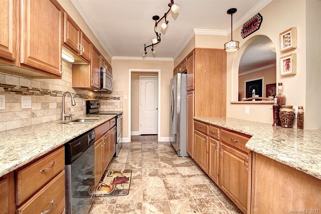454 Scaleybark Road Charlotte, NC 28209 - Photo 11 of 24