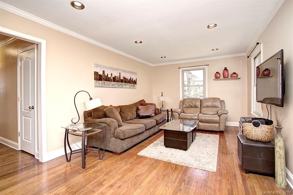 454 Scaleybark Road Charlotte, NC 28209 - Photo 4 of 24
