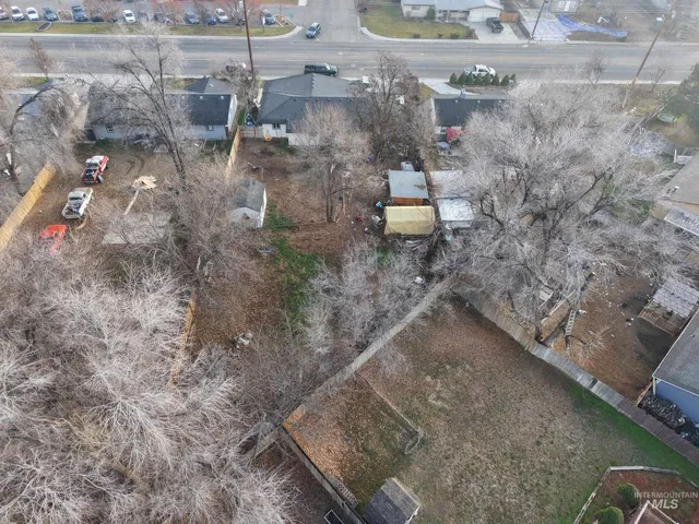 $429,900 | 35 North Midland Boulevard, Nampa, ID 83651