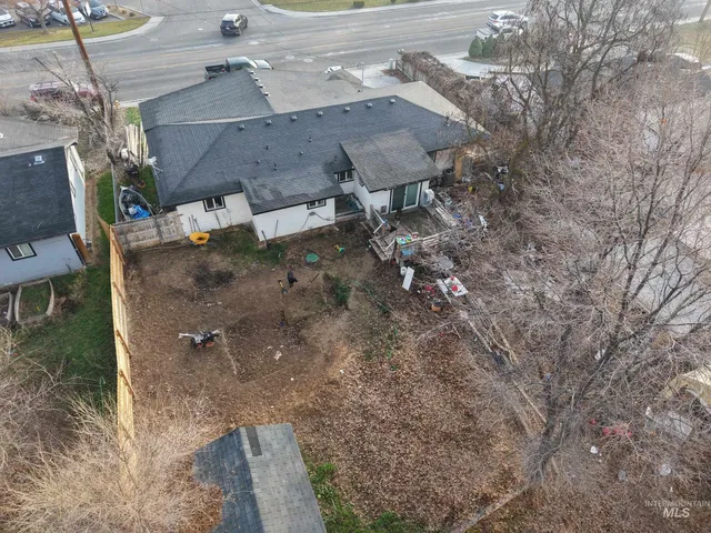 $429,900 | 35 North Midland Boulevard, Nampa, ID 83651