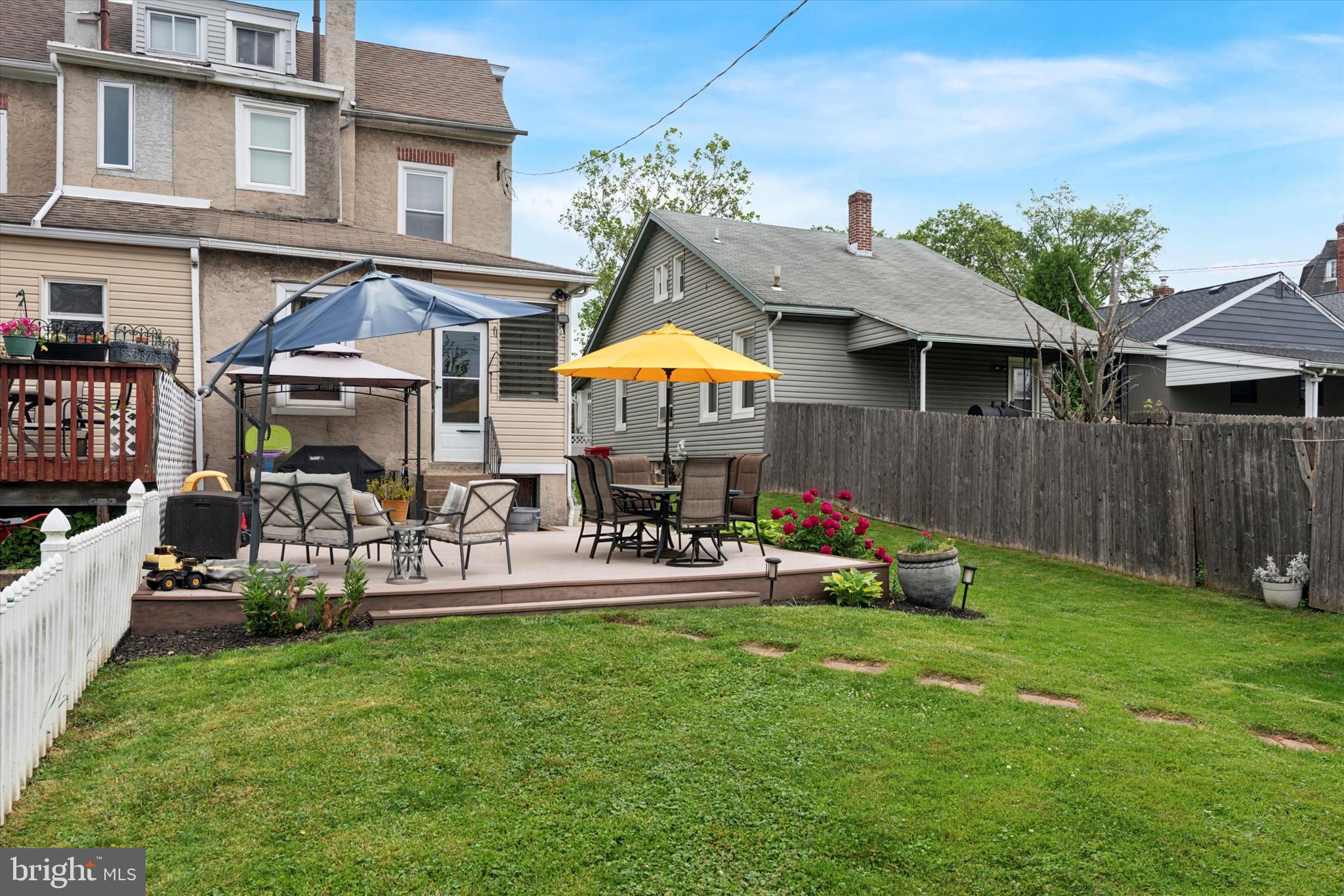 422 West Fornance Street Norristown, PA 19401 - Photo 3 of 29