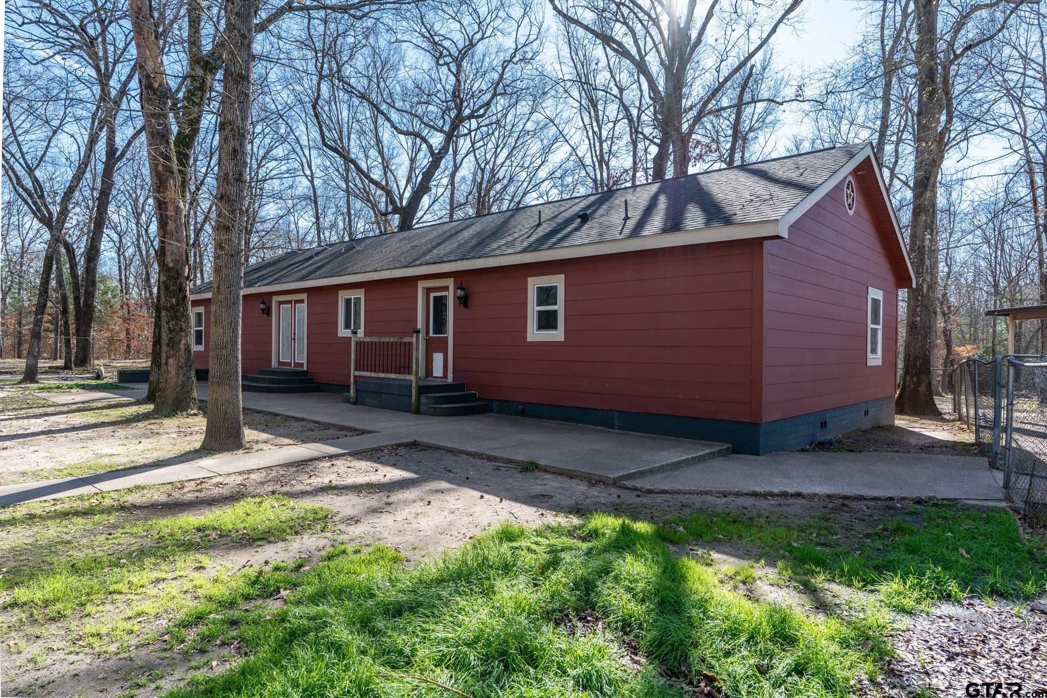 15857 County Road 384 Tyler, TX 75708 - Photo 3 of 48