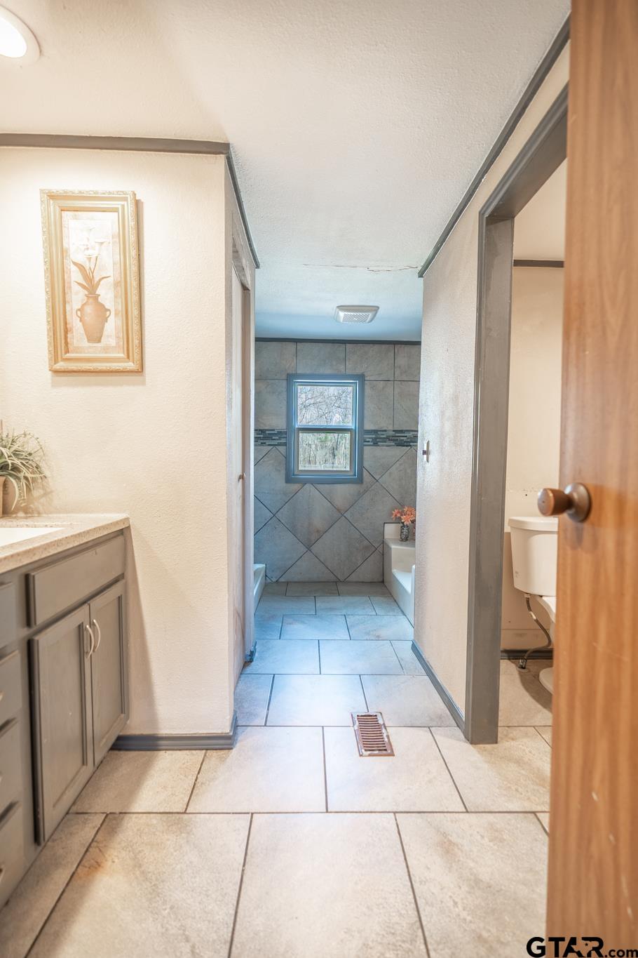 15857 County Road 384 Tyler, TX 75708 - Photo 31 of 48