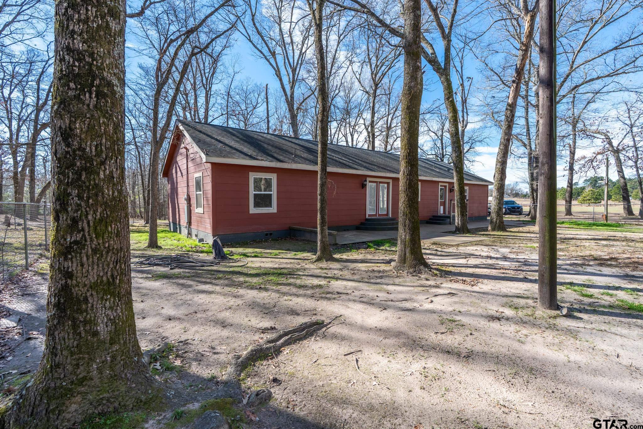 15857 County Road 384 Tyler, TX 75708 - Photo 37 of 48