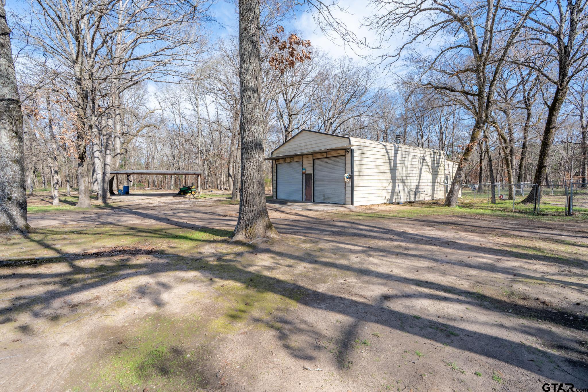 15857 County Road 384 Tyler, TX 75708 - Photo 38 of 48