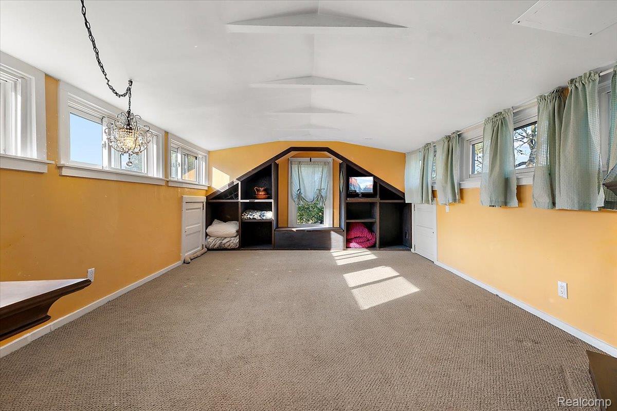 5815 Chicago Road Warren, MI 48092 - Photo 29 of 47 33-5815 Chicago Rd-33.jpg