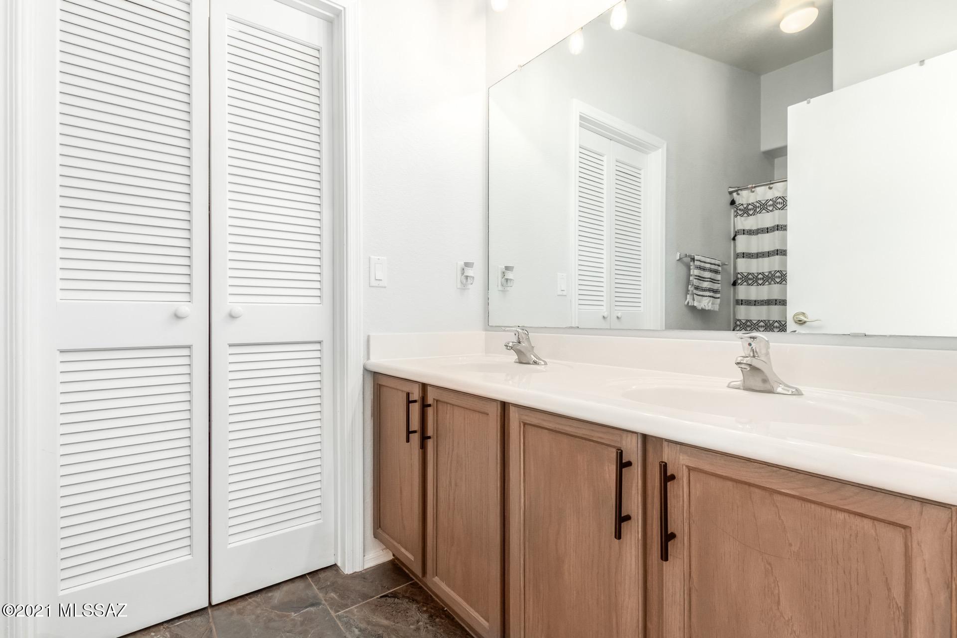 464 East Greg Rock Road Vail, AZ 85641 - Photo 17 of 26