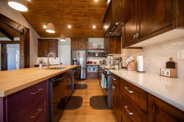 $979,000 | 53 Black Hawk Drive, Carmen, ID 83462