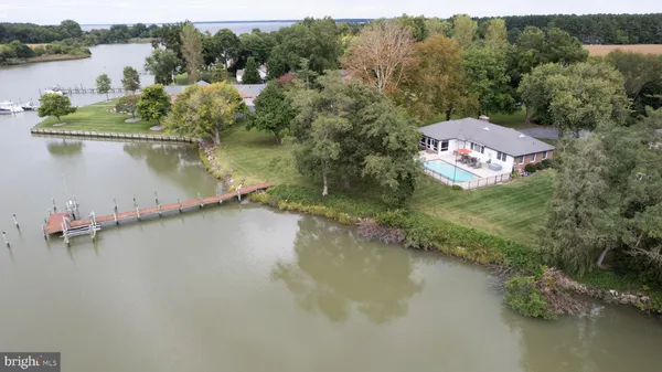 $1,000,000 | 2202 Jenkins Creek Road, Cambridge, MD 21613