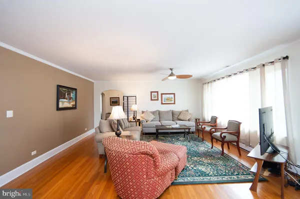 $1,000,000 | 2202 Jenkins Creek Road, Cambridge, MD 21613