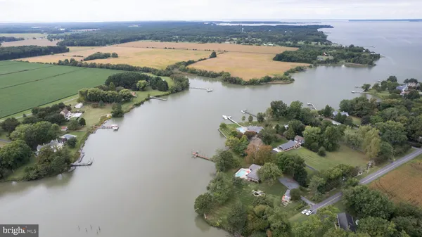 $1,000,000 | 2202 Jenkins Creek Road, Cambridge, MD 21613