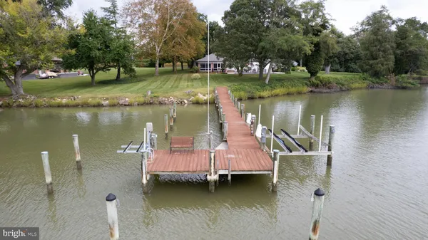 $1,000,000 | 2202 Jenkins Creek Road, Cambridge, MD 21613
