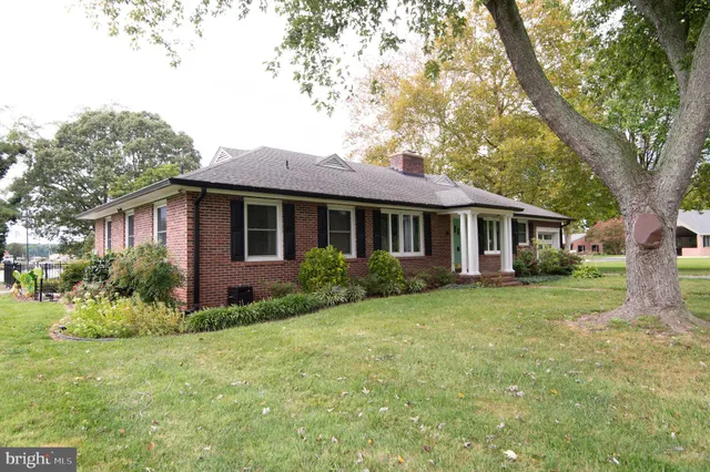 $1,300,000 | 2202 Jenkins Creek Road, Cambridge, MD 21613