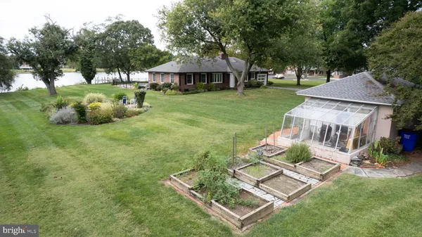 $1,000,000 | 2202 Jenkins Creek Road, Cambridge, MD 21613
