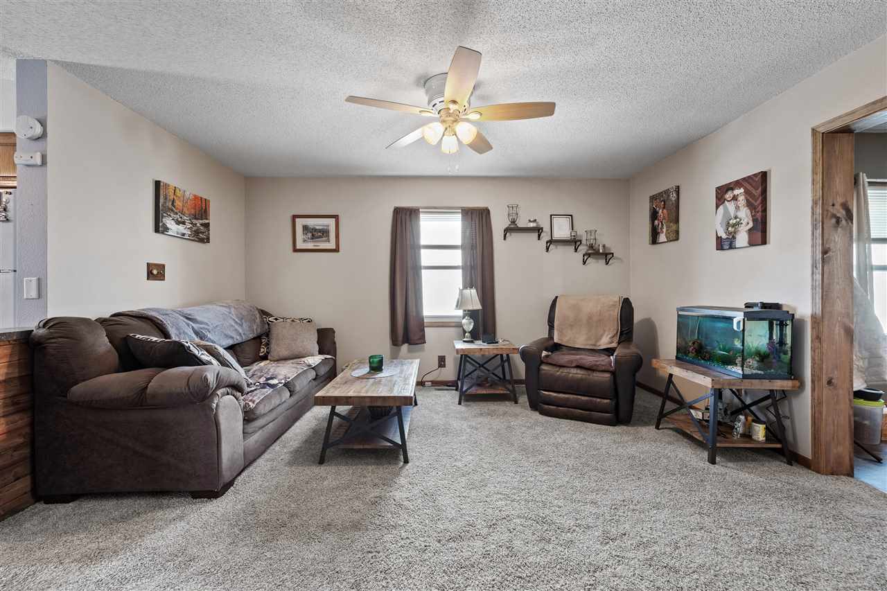 202 5th Street Lowden, IA 52255 - Photo 5 of 26 Gallery Image 5
