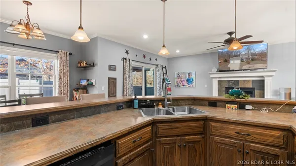 $360,000 | 19 Chippewa Place, Linn Creek, MO 65052