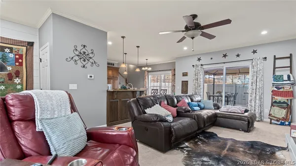 $360,000 | 19 Chippewa Place, Linn Creek, MO 65052