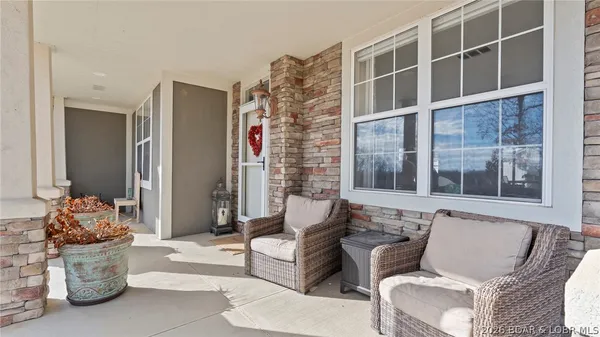 $360,000 | 19 Chippewa Place, Linn Creek, MO 65052