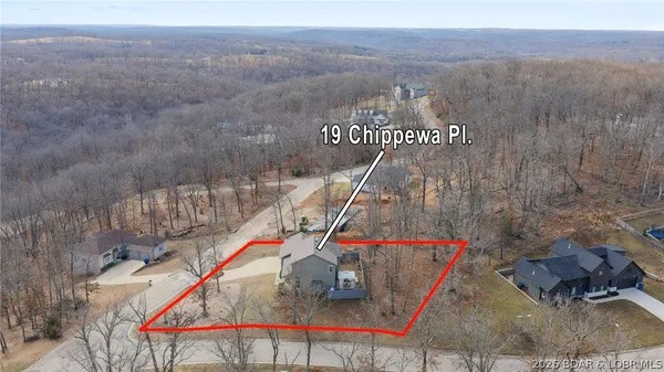 $360,000 | 19 Chippewa Place, Linn Creek, MO 65052