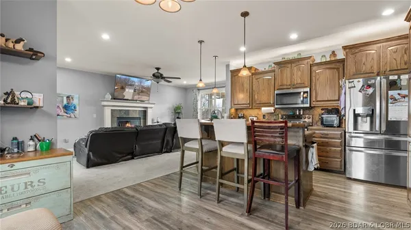 $360,000 | 19 Chippewa Place, Linn Creek, MO 65052
