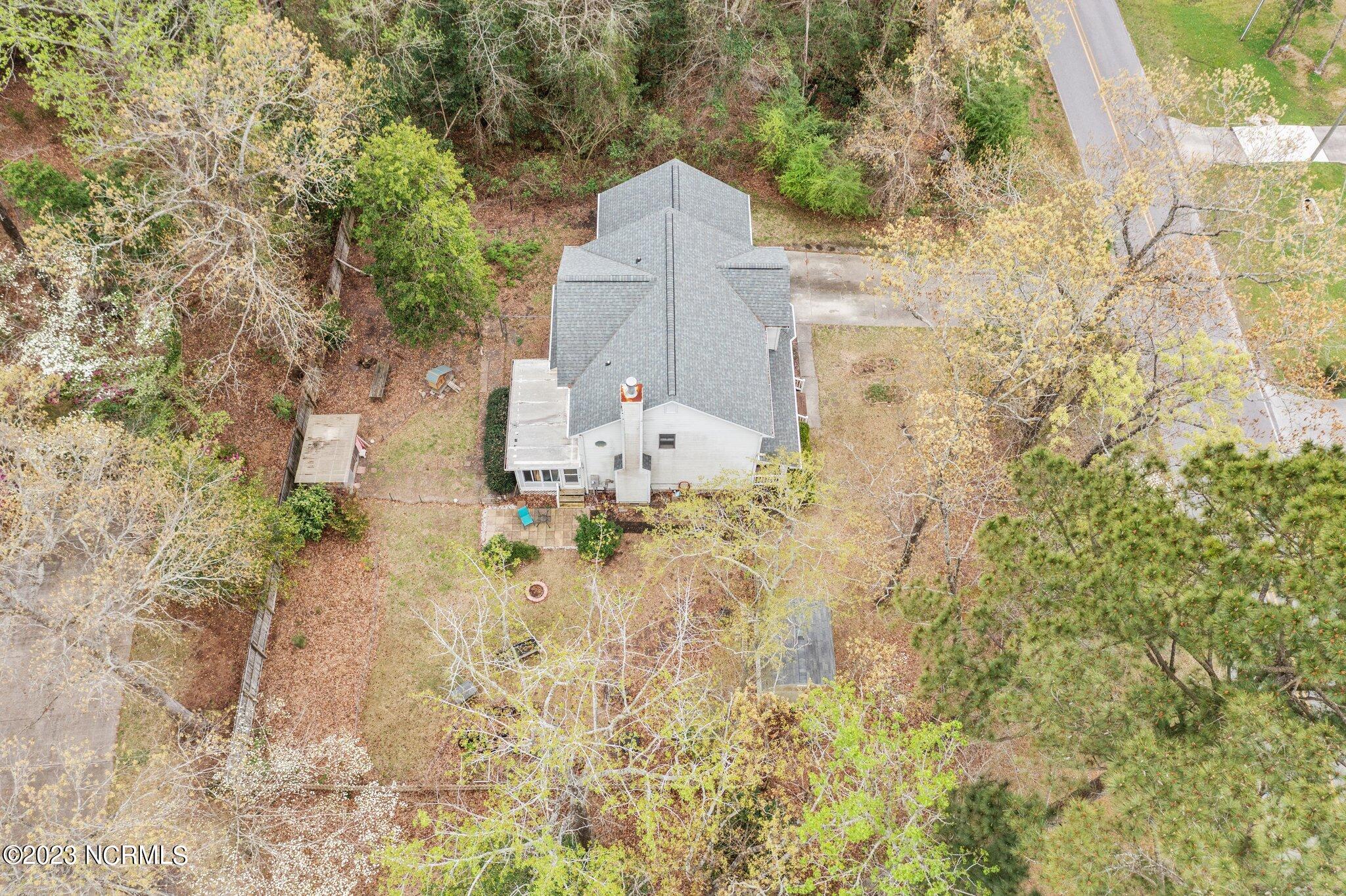 444 Ridge Road Jacksonville, NC 28540 - Photo 17 of 49 17-web-or-mls-17