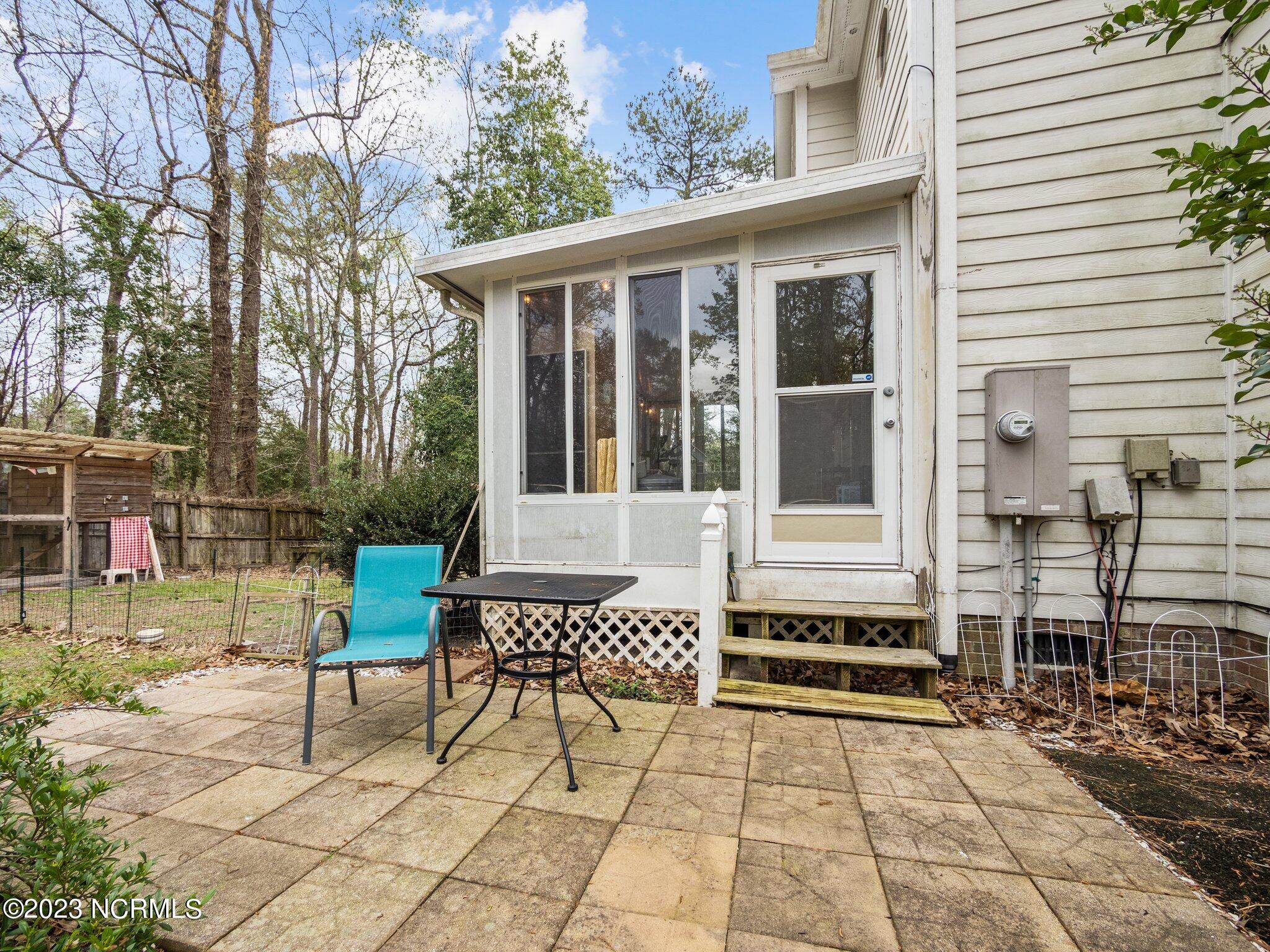 444 Ridge Road Jacksonville, NC 28540 - Photo 8 of 49 8-web-or-mls-08