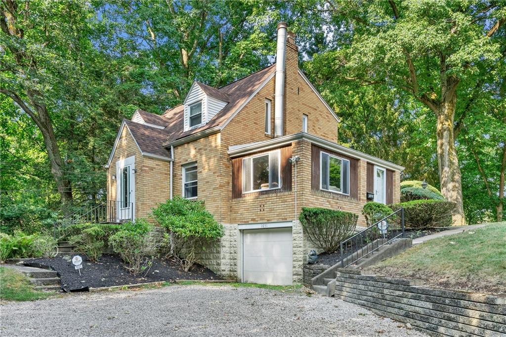 1031 Anderson Road Pittsburgh, PA 15209 - Photo 31 of 35 a view of house with a yard