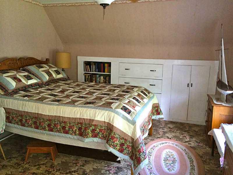 67 North Deer Road Deer Isle, ME 04627 - Photo 18 of 31 Bedroom.