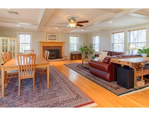 39 River Ridge Wellesley, MA 02481 - Photo 3 of 28