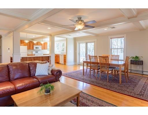 39 River Ridge Wellesley, MA 02481 - Photo 4 of 28