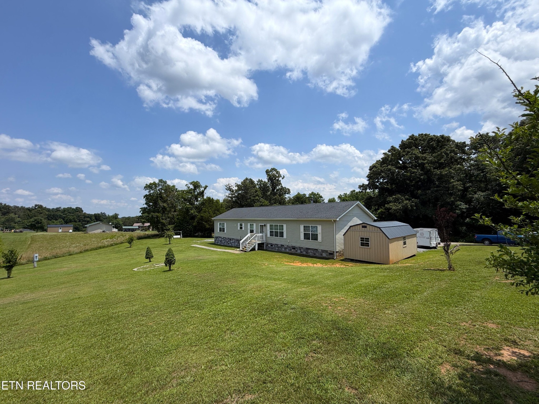1930 Sail Road Newport, TN 37821 - Photo 4 of 31