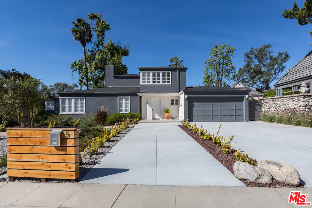 5 Richland Place Pasadena, CA 91103 - Photo 2 of 54 a front view of a house with a yard