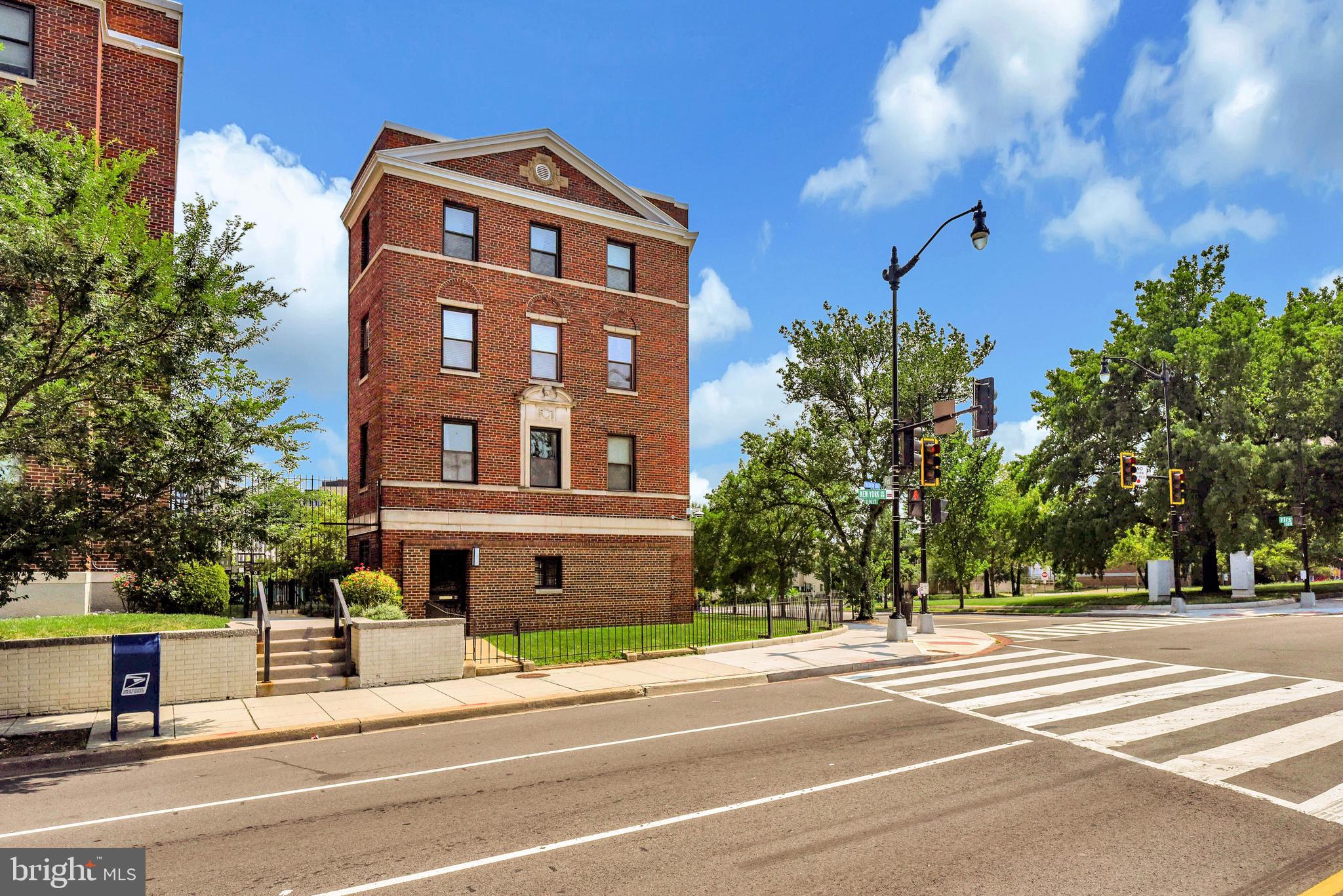 80 New York Avenue Northwest, Unit 303 Washington, DC 20001 - Photo 6 of 27 a view of a building with a street