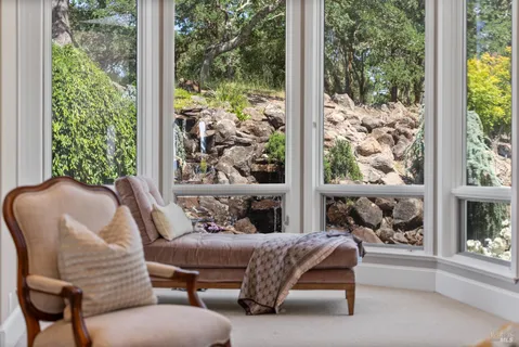 $4,225,000 | 9988 Troon Court, Windsor, CA 95492