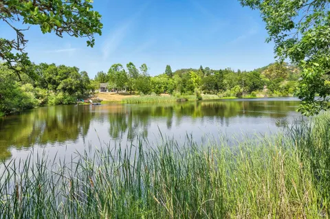 $4,225,000 | 9988 Troon Court, Windsor, CA 95492