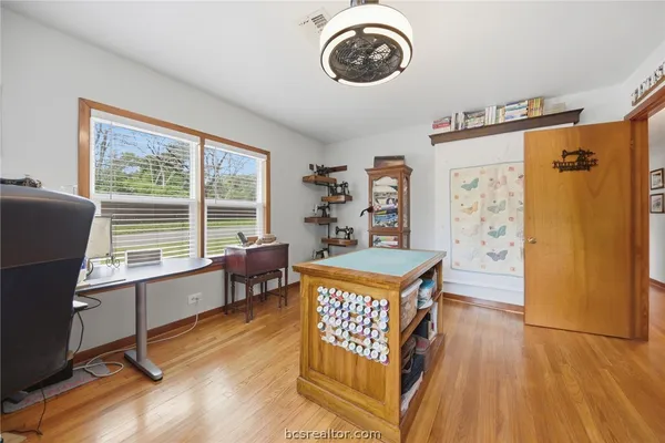 $399,000 | 1607 South Chappell Hill Street, Brenham, TX 77833