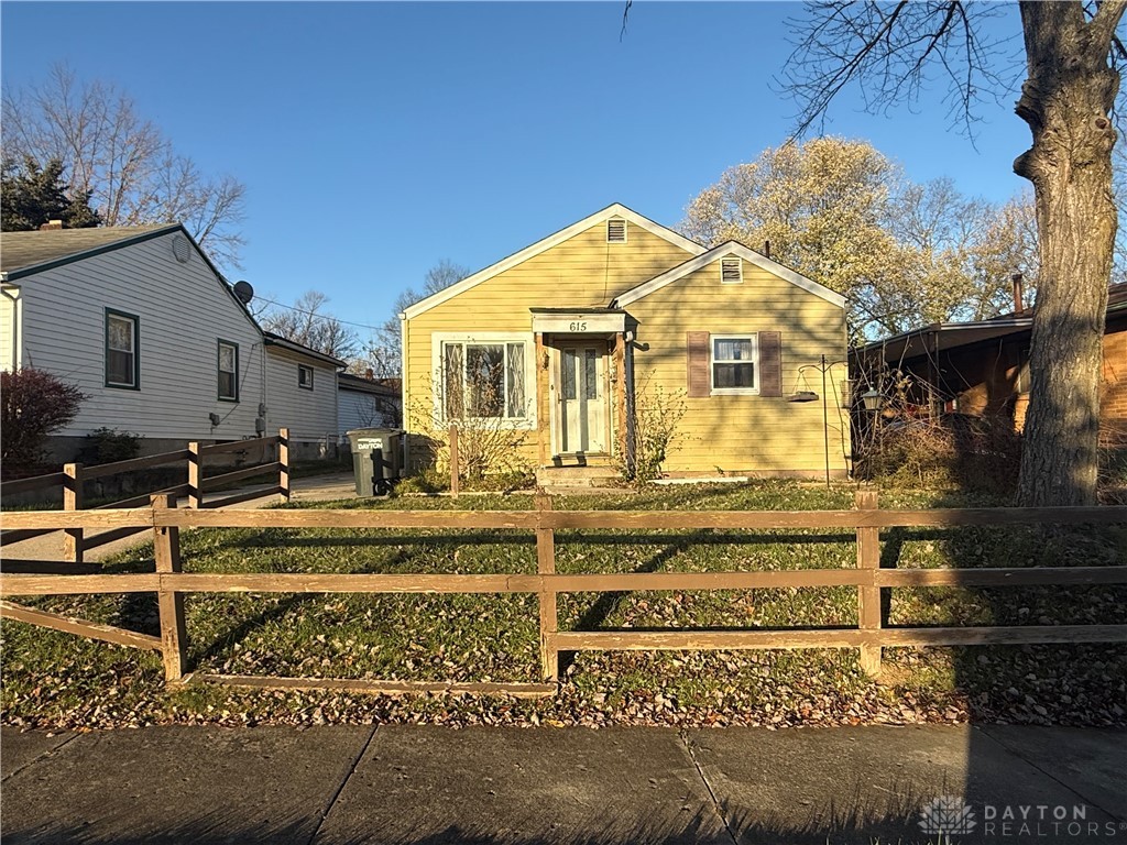 615 Circle Road Dayton, OH 45417 - Photo 20 of 20 Gallery Image 20