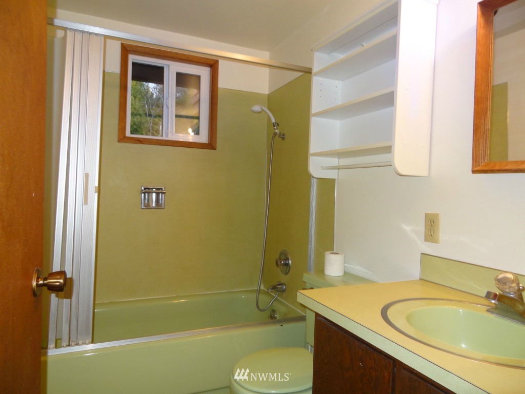 2286 Kelly Road Bellingham, WA 98226 - Photo 10 of 17