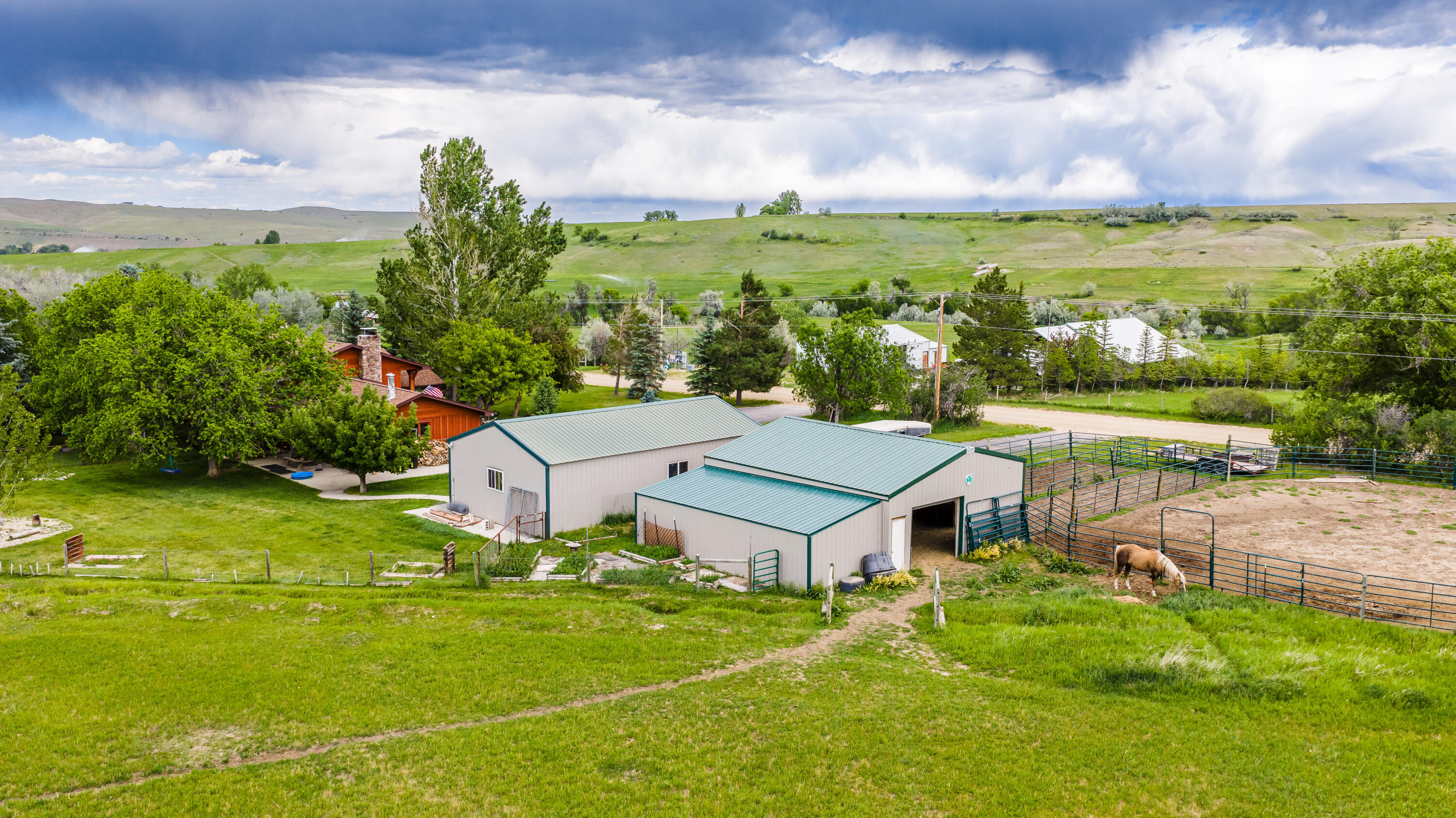78 Beaver Creek Road Sheridan, WY 82801 - Photo 5 of 57 05