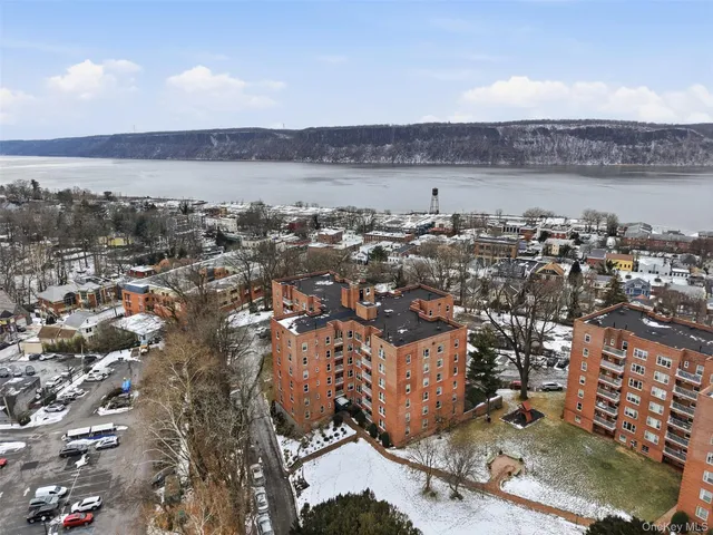 a picture of a bench in front of door