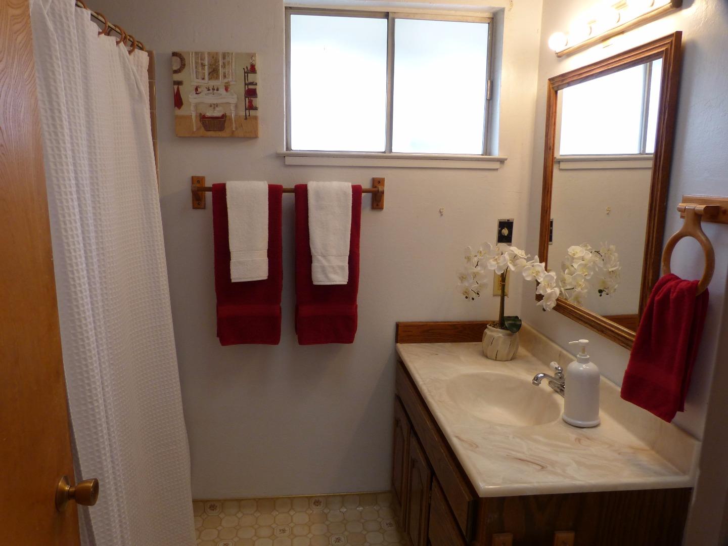 15925 Viewfield Road Monte Sereno, CA 95030 - Photo 18 of 31