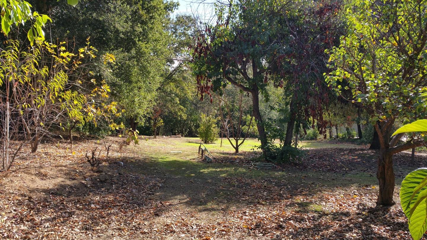 15925 Viewfield Road Monte Sereno, CA 95030 - Photo 31 of 31