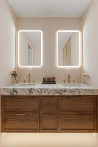 $6,495,000 | 76 South 2nd Street | Williamsburg