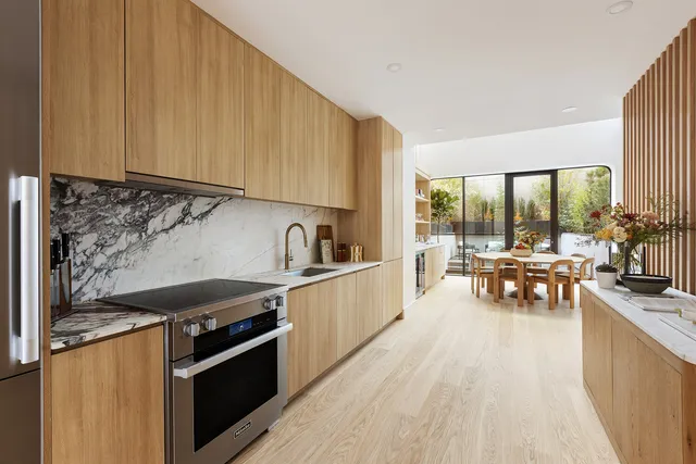 $6,495,000 | 76 South 2nd Street | Williamsburg