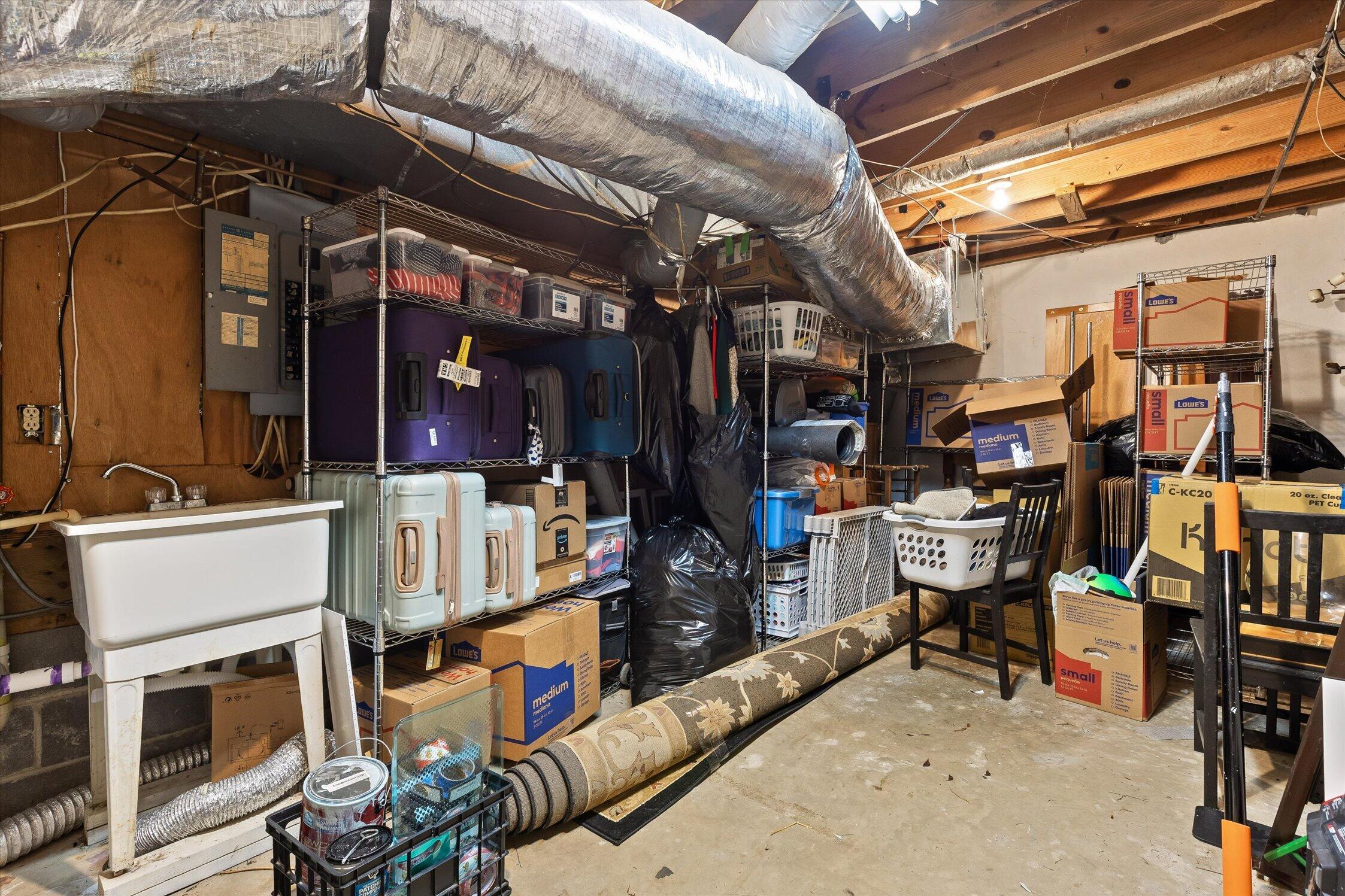 5622 Cold Springs Road Hixson, TN 37343 - Photo 20 of 47 Storage