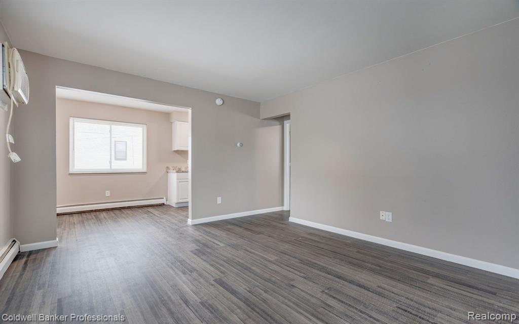38 3rd Street, Unit 3 Mount Clemens, MI 48043 - Photo 5 of 14